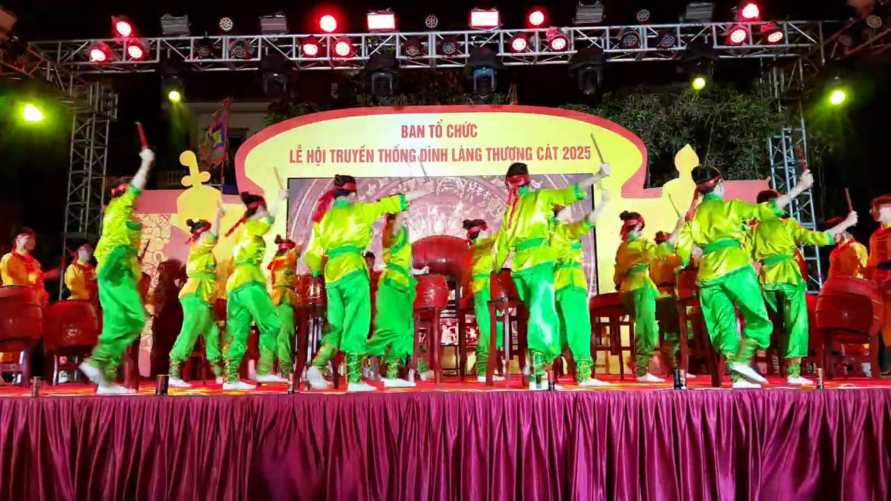 CHỐNG KHAI MẠC ĐÊM LIÊN HOAN VN