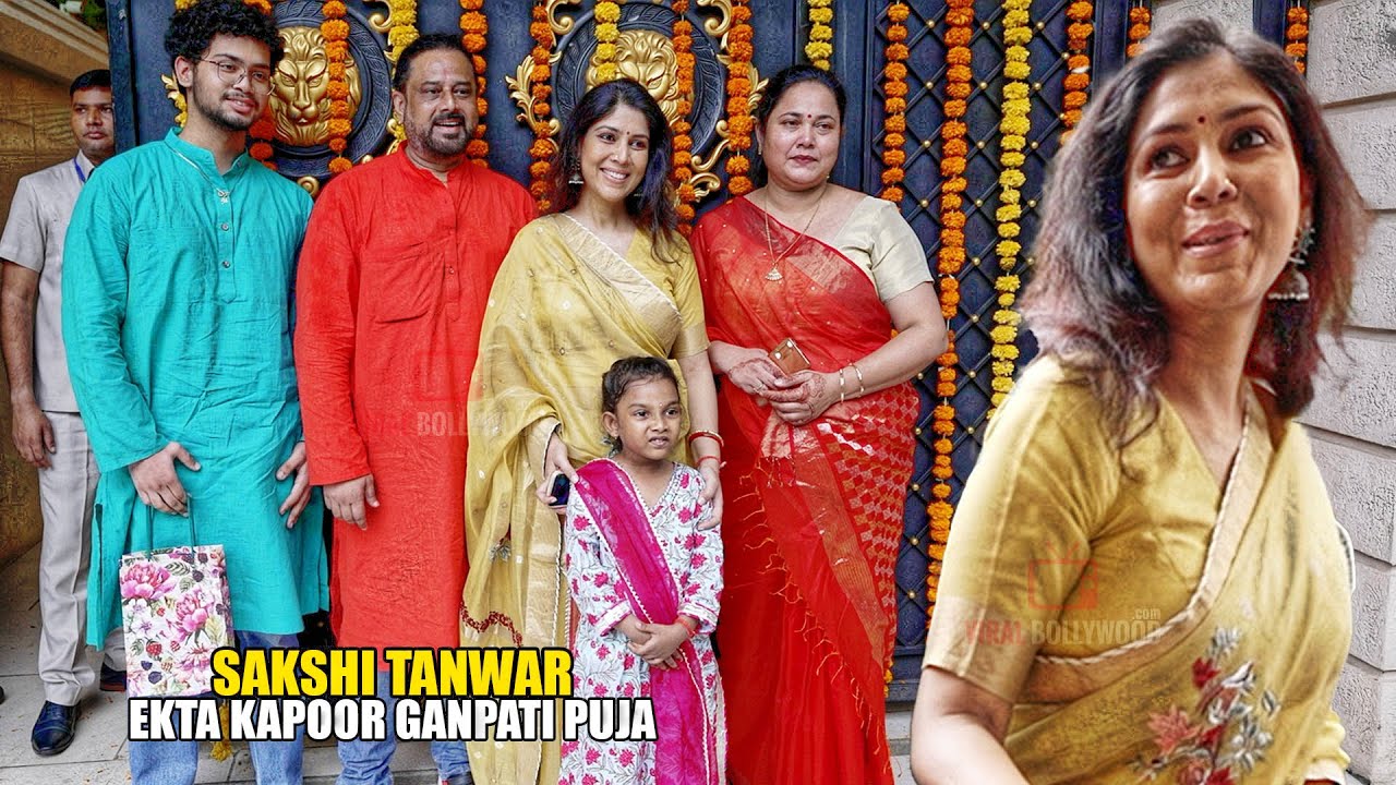 Kahaani Ghar Ghar Kii Serial Fame Sakshi Tanwar arrives at Ekta Kapoor House For Ganpati Puja