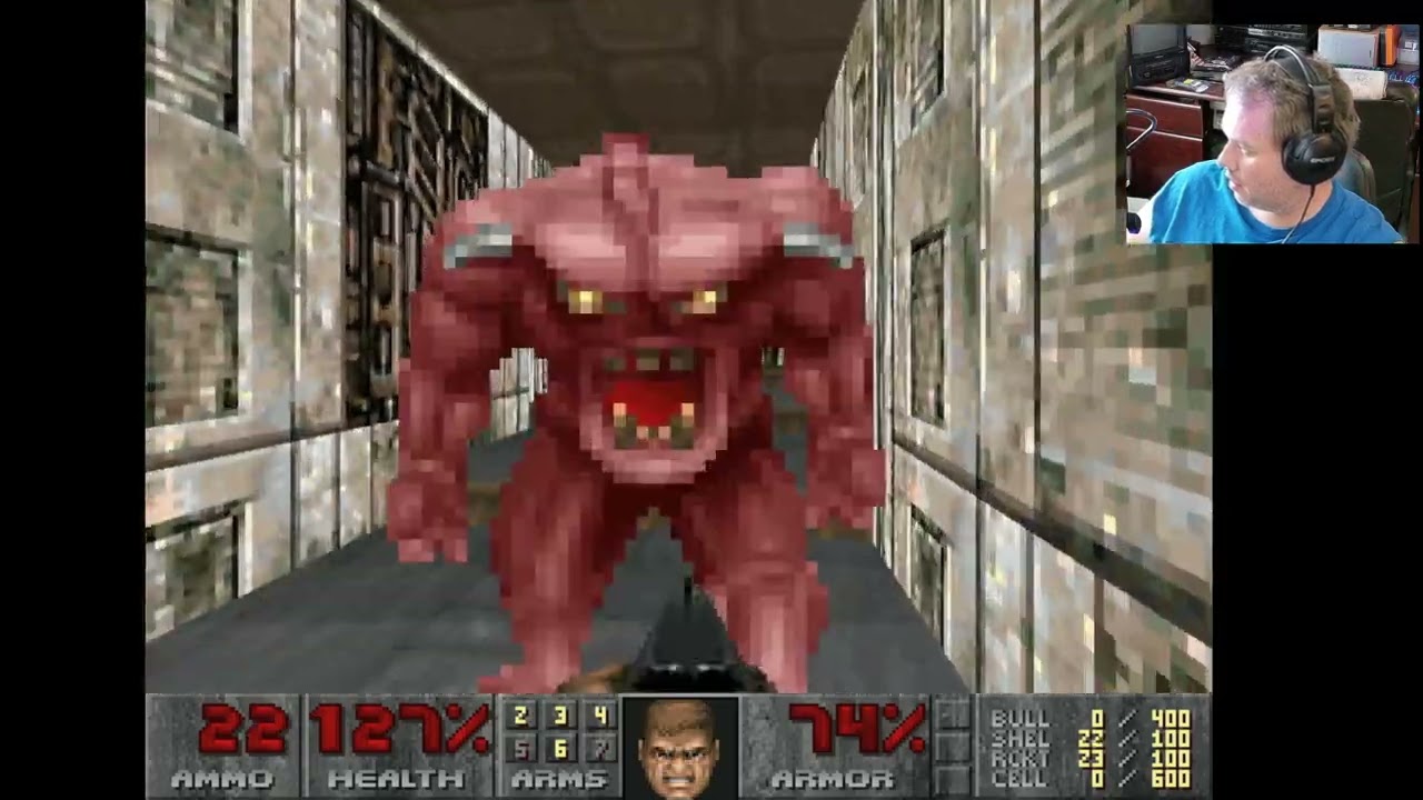 First Time Play of DOOM The Shores of Hell M5 & M6: Command Center & Halls of the Damned | DOOM95