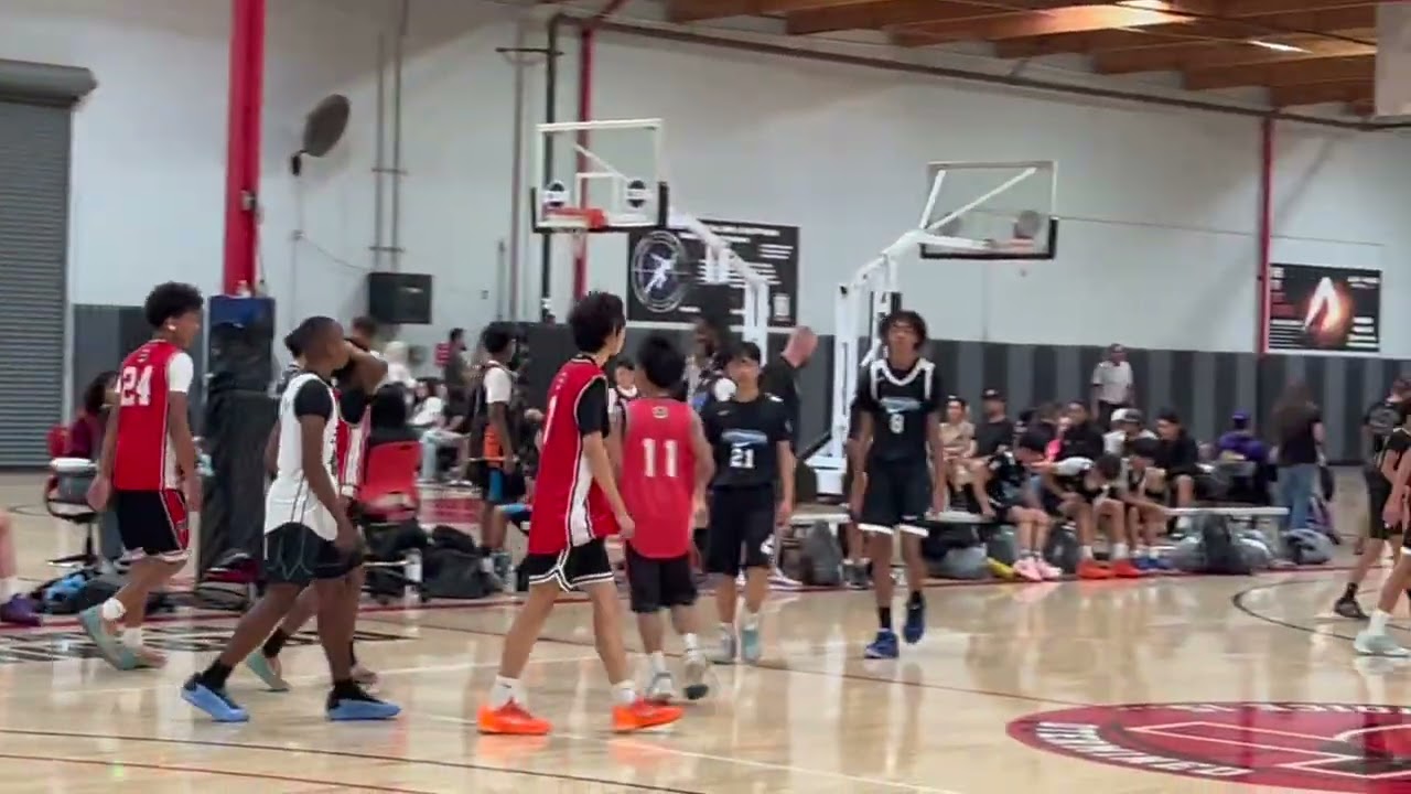Velocity 14U vs Cal Storm SGV 14U