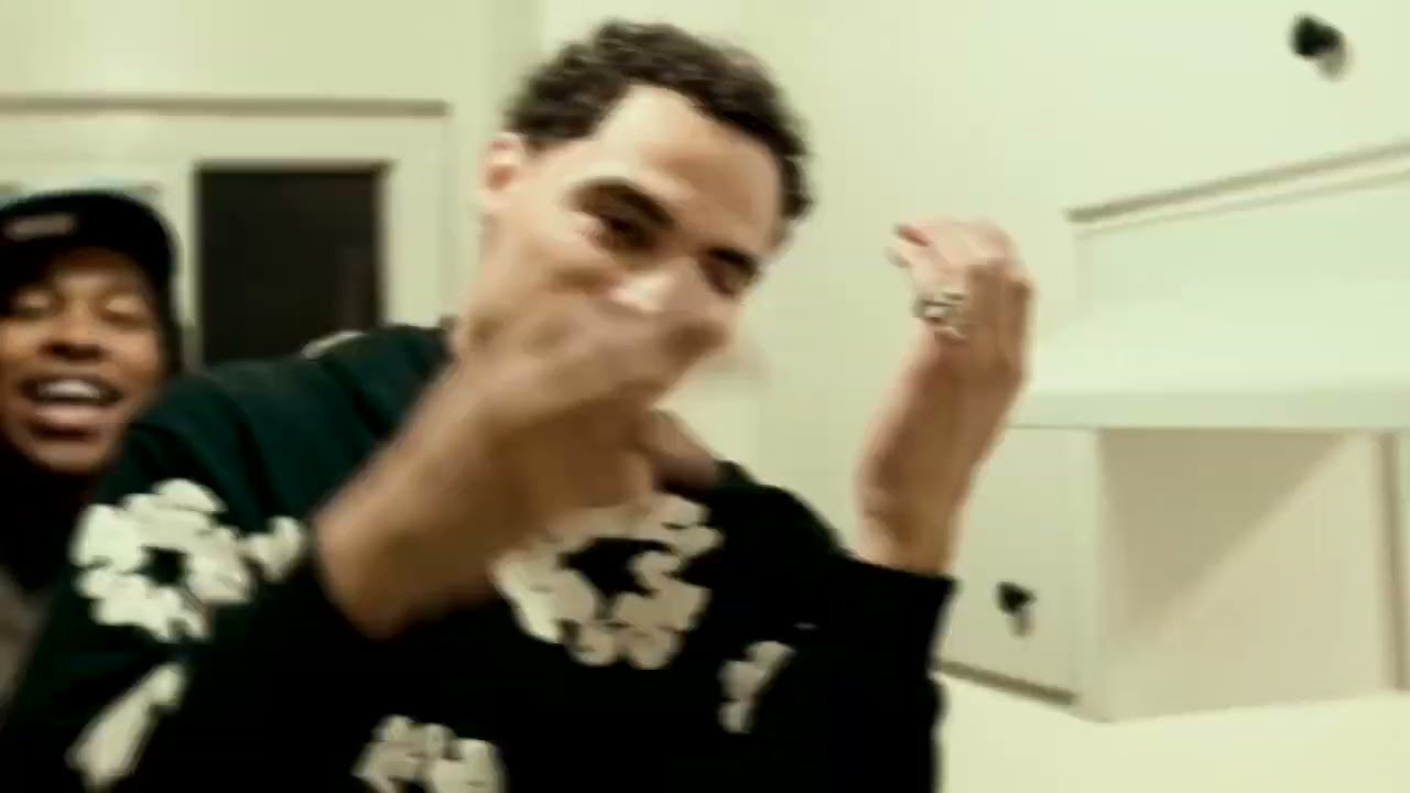 2Tone23 - High class felon (Official Video) (feat. Chrisoff)