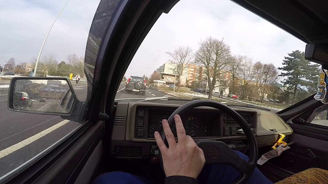 Elektromobil Eltra od &uacute;stavu k &uacute;stavu