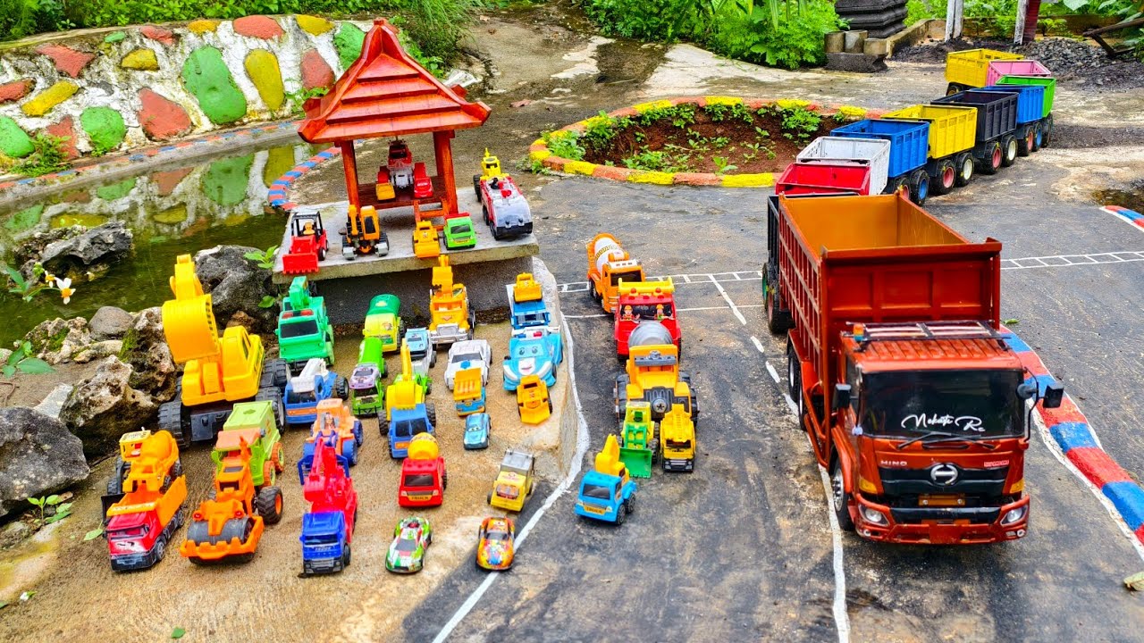 WOW !!! Mobil Dam Truk Tronton Panjang Bongkar Mainan Mobil Mobilan Truk Mixer, Bus Telolet, Ambulan