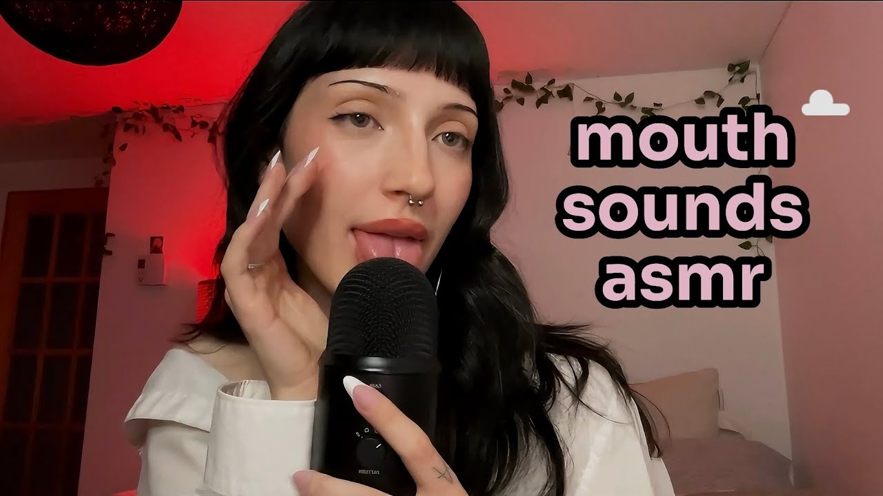 ASMR ⟡ ♥︎ mouth sounds + fluffy mic scratching