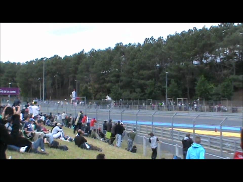 787 B le Mans 11 juin 2011.wmv