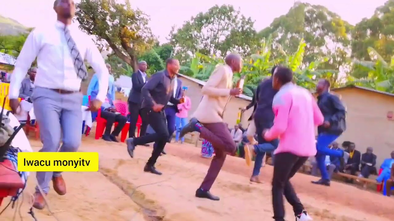 ABAYUMBE BAHUMURIJE FAMILLE PASTER MUGISIRIMBA🔥🔥🔥