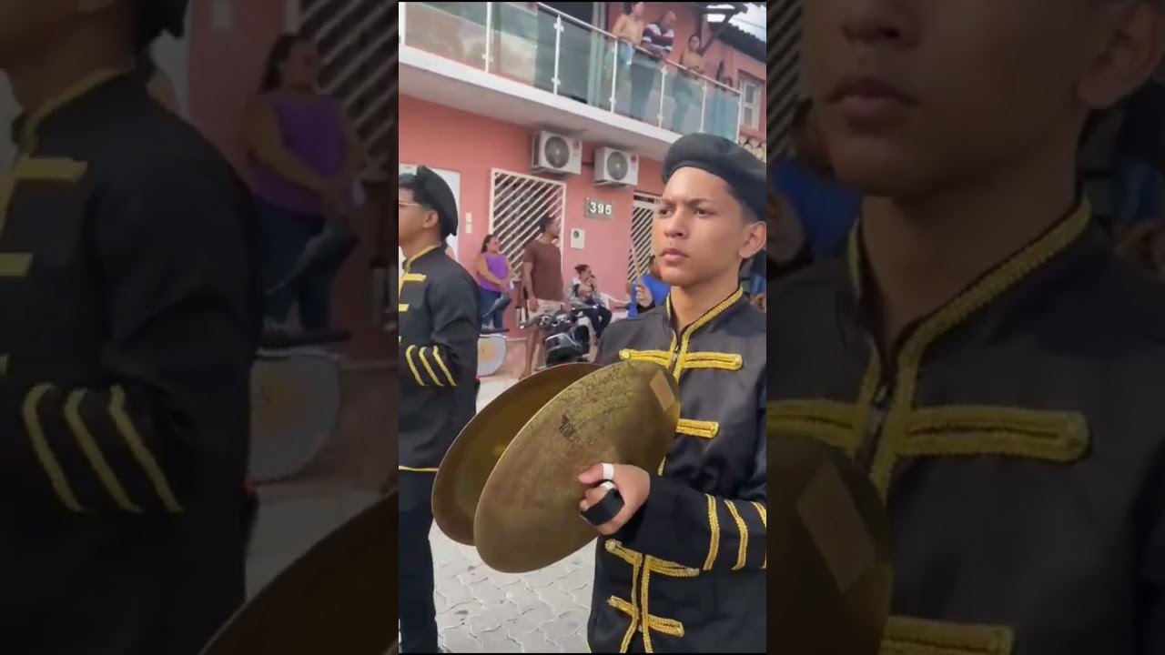 Desfile Cívico Orquestra de Percussão prof Pedro Farias de Cariré em Groaíras 