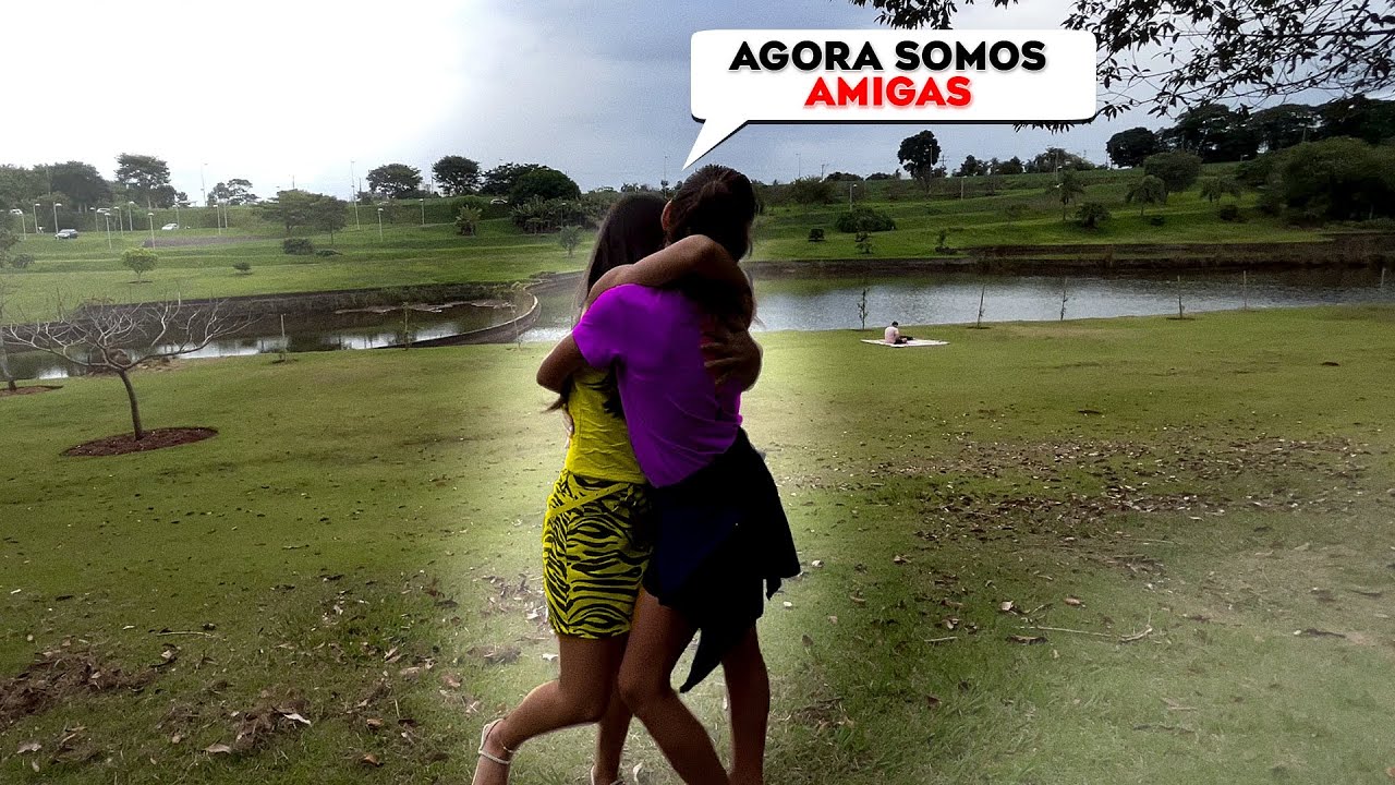 NOS TORNAMOS AMIGAS !