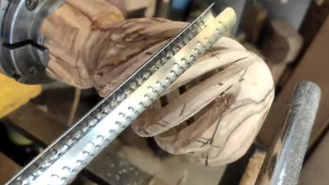 woodturning olive twisted spiral& walnut