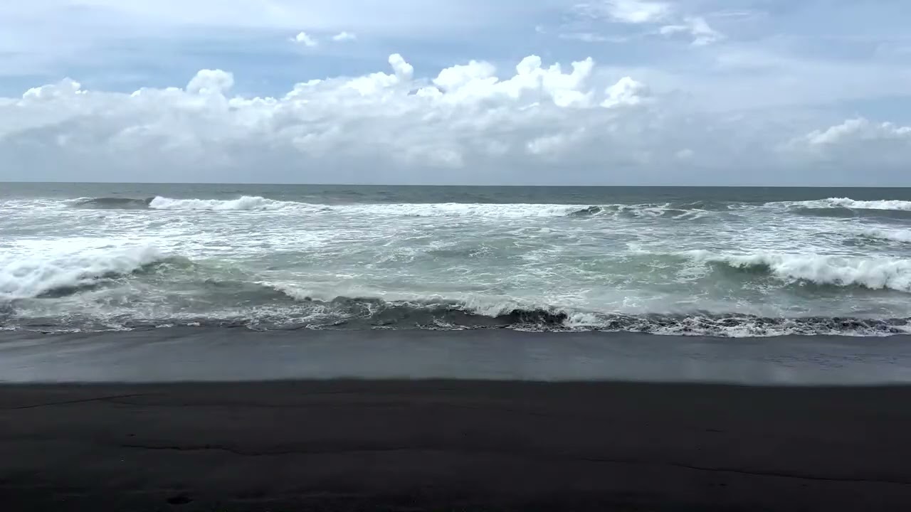 You’ll Instantly Relax to These Gentle Ocean Waves 🌊 (ASMR)