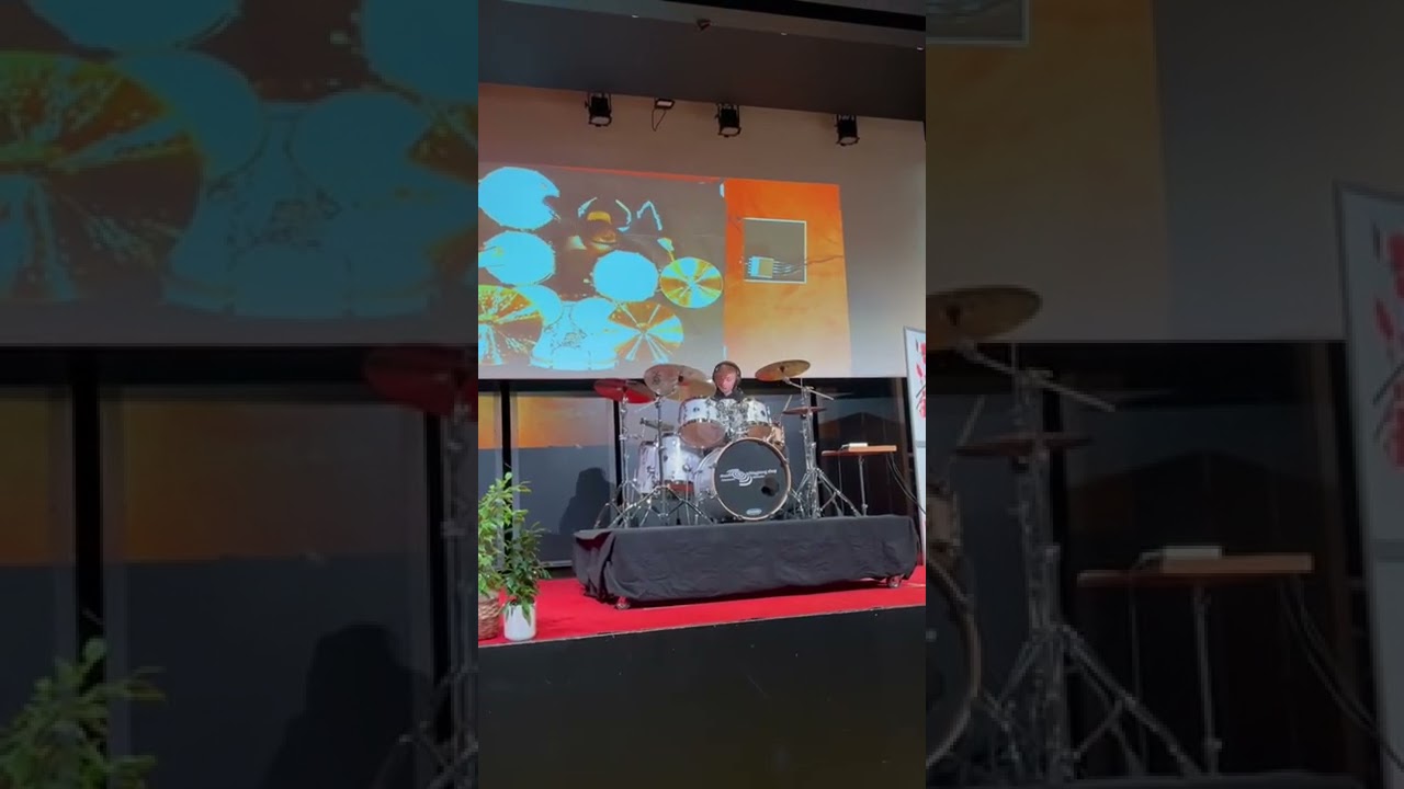 wallis drum contest / Yo me songo cover