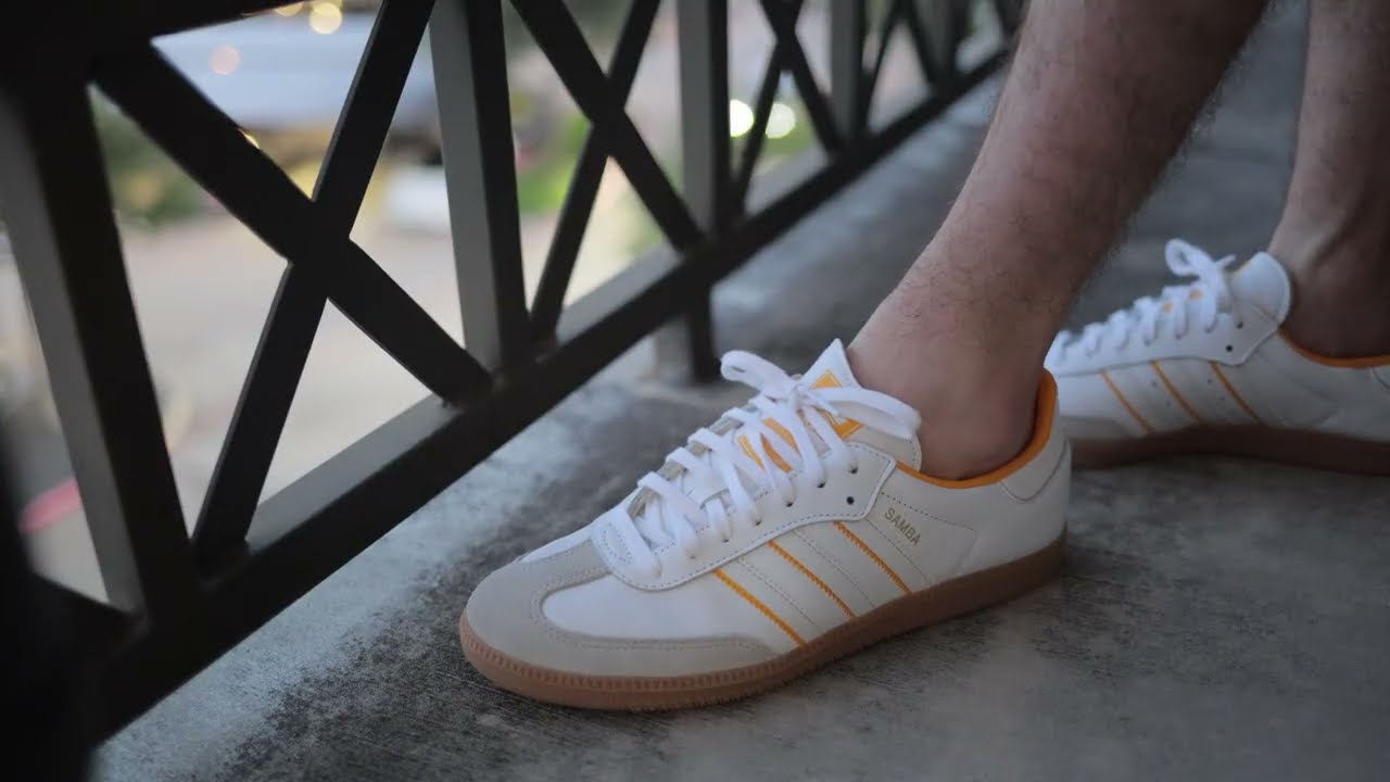 New Adidas Samba white/yellow try-on sockless