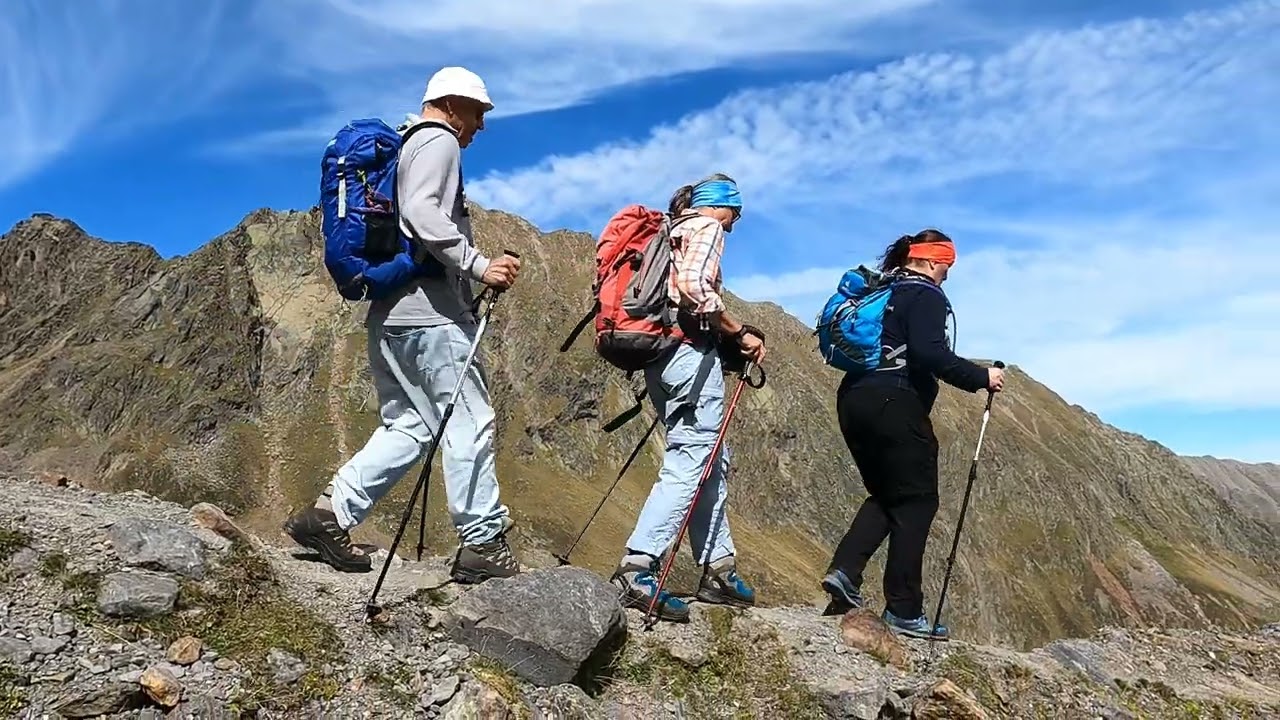 Dresdnerh&uuml;tte-Beiljoch-Blauelacke-Grawawasserfall