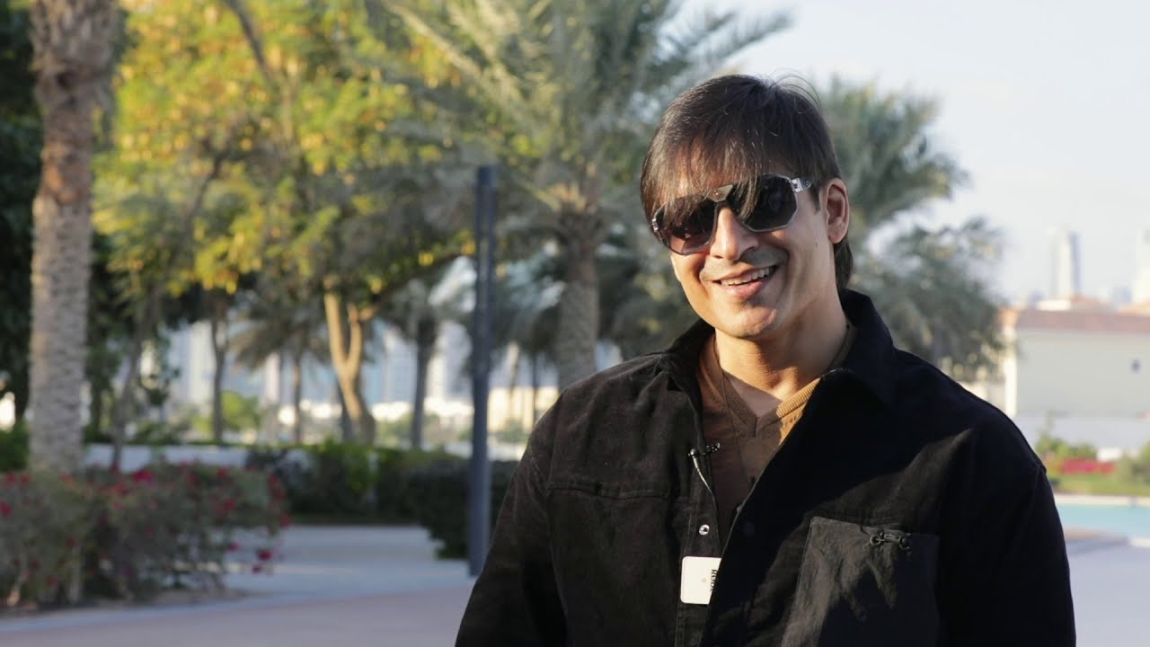 Bollywood Star Vivek Oberoi visits District One Community.