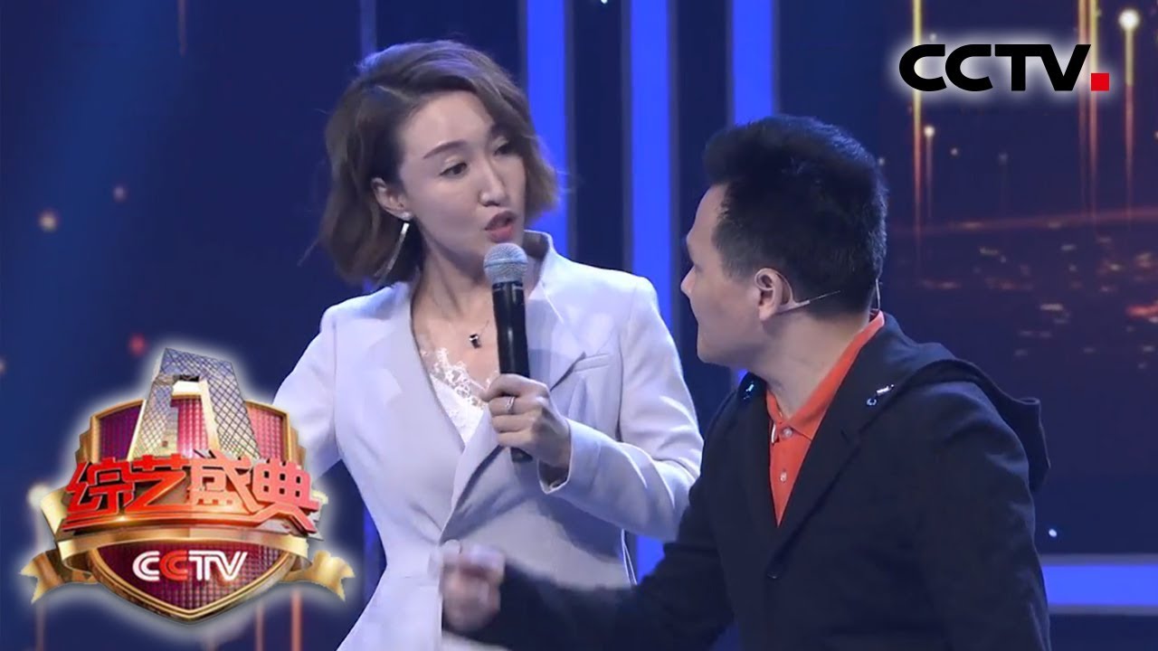 [综艺盛典] 宋宁大学时竟是个文静宅女？与李伟健张浩楠即兴小品精彩纷呈 宋宁演唱歌曲《匆匆那年》 | CCTV春晚