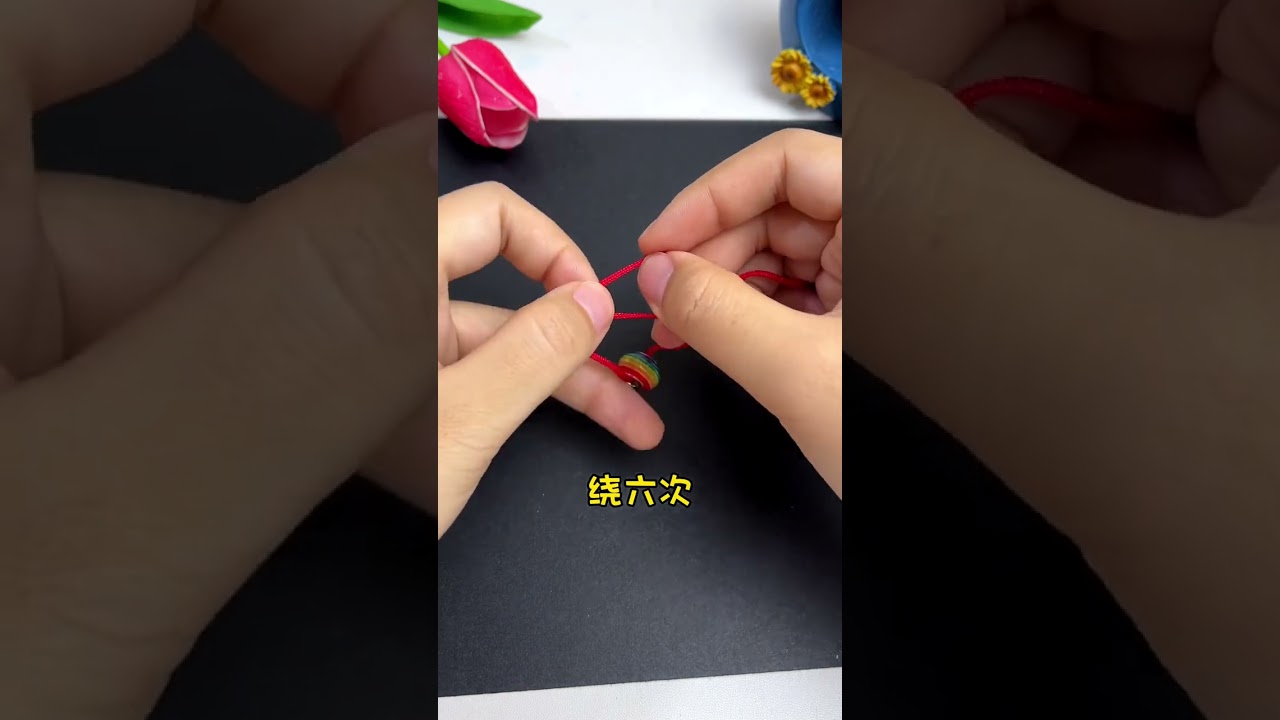 Let&rsquo;s try a bead that turns into a necklace in seconds. Let&rsquo;s try it out. Children&rsquo;s handmade beads