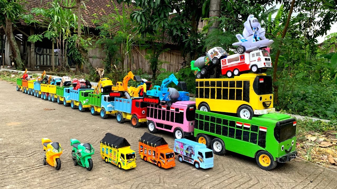 WADIDAW !! Mobil Truk Tronton Panjang Bongkar Mainan Mobil Mobilan Truk Molen, Forklif, Excavator