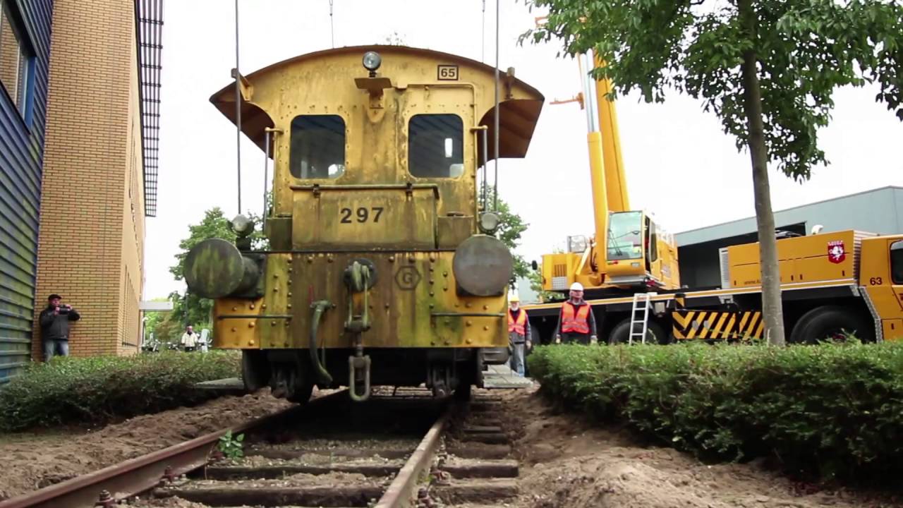 Deventer Vandaag - Locomotief verplaatst naar het Havenkwartier - woensdag 12 oktober