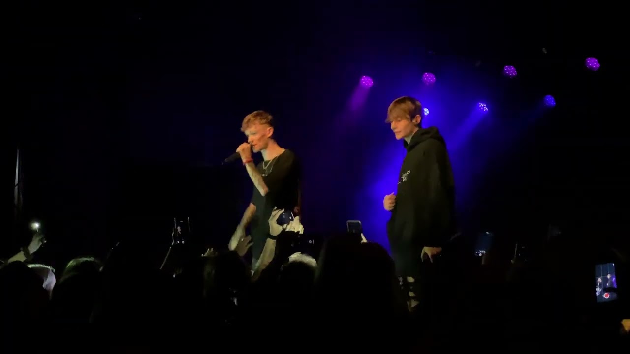 Bars & Melody - Battle Scars + Hopeful (Lighthouse Tour) - 5. November 2019