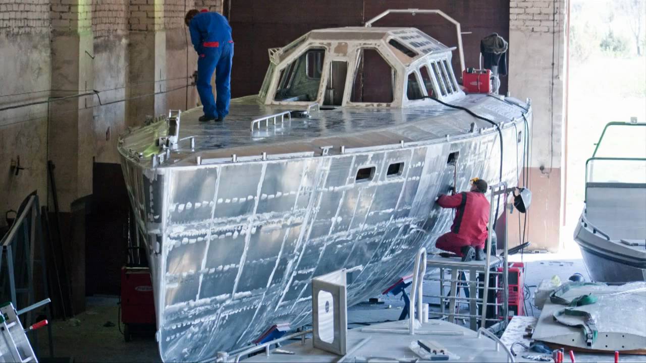 Journeyman 60 Extreme Adventure Yacht - First Light of Day
