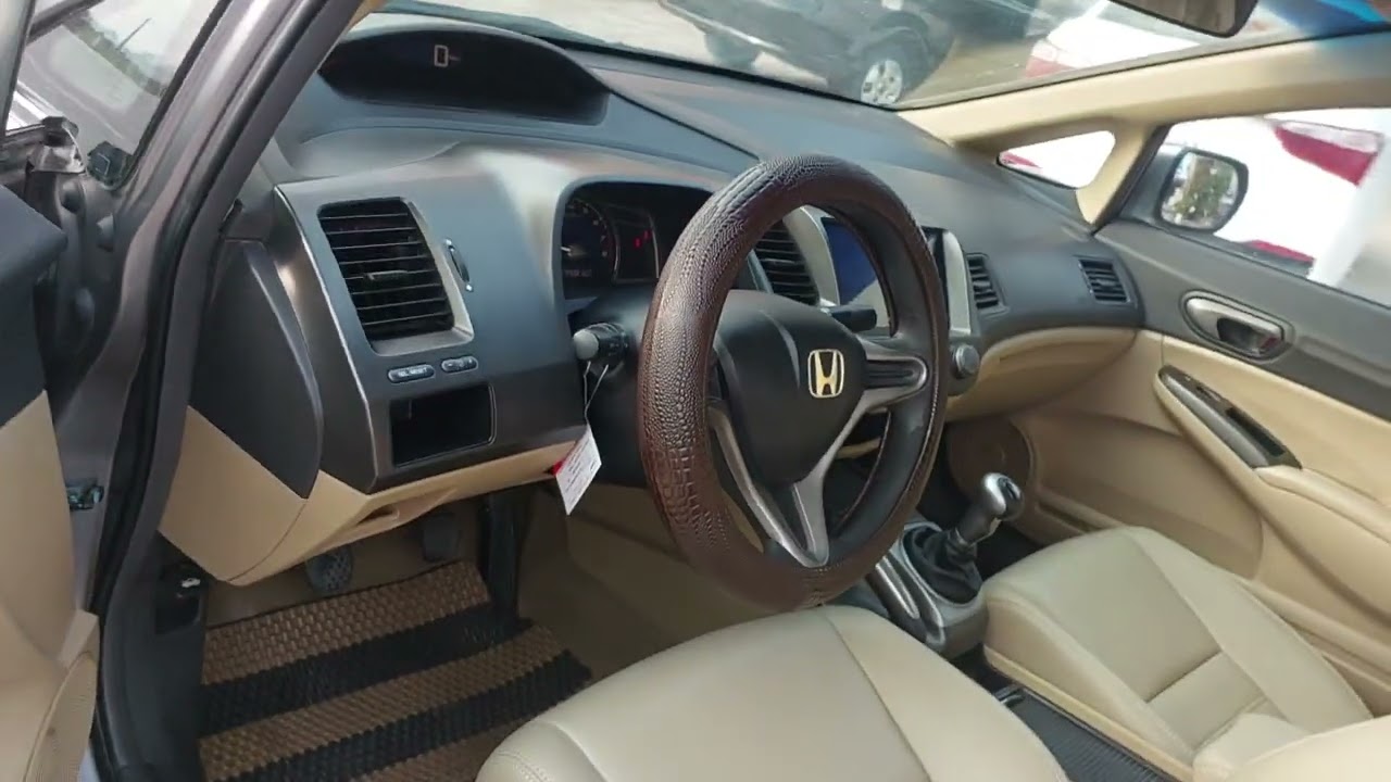 Honda Civic sx 2010 số sàn 1.8. Zin cả Xe. Giá 175tr có thương lượng.lh 0964.28.26.29 hoặc zalo