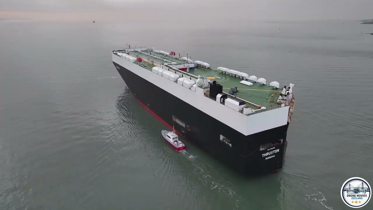 The Thruxton on the Western Scheldt near Vlissingen