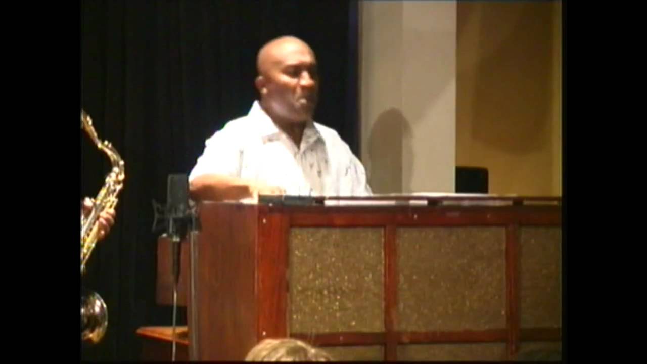 Jazz Keyboardist Bobby Floyd and JamesMoody in concert