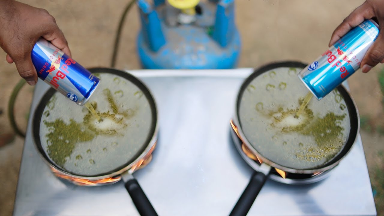 Boiling Red Bull VS Red Bull Sugar Free Experiment