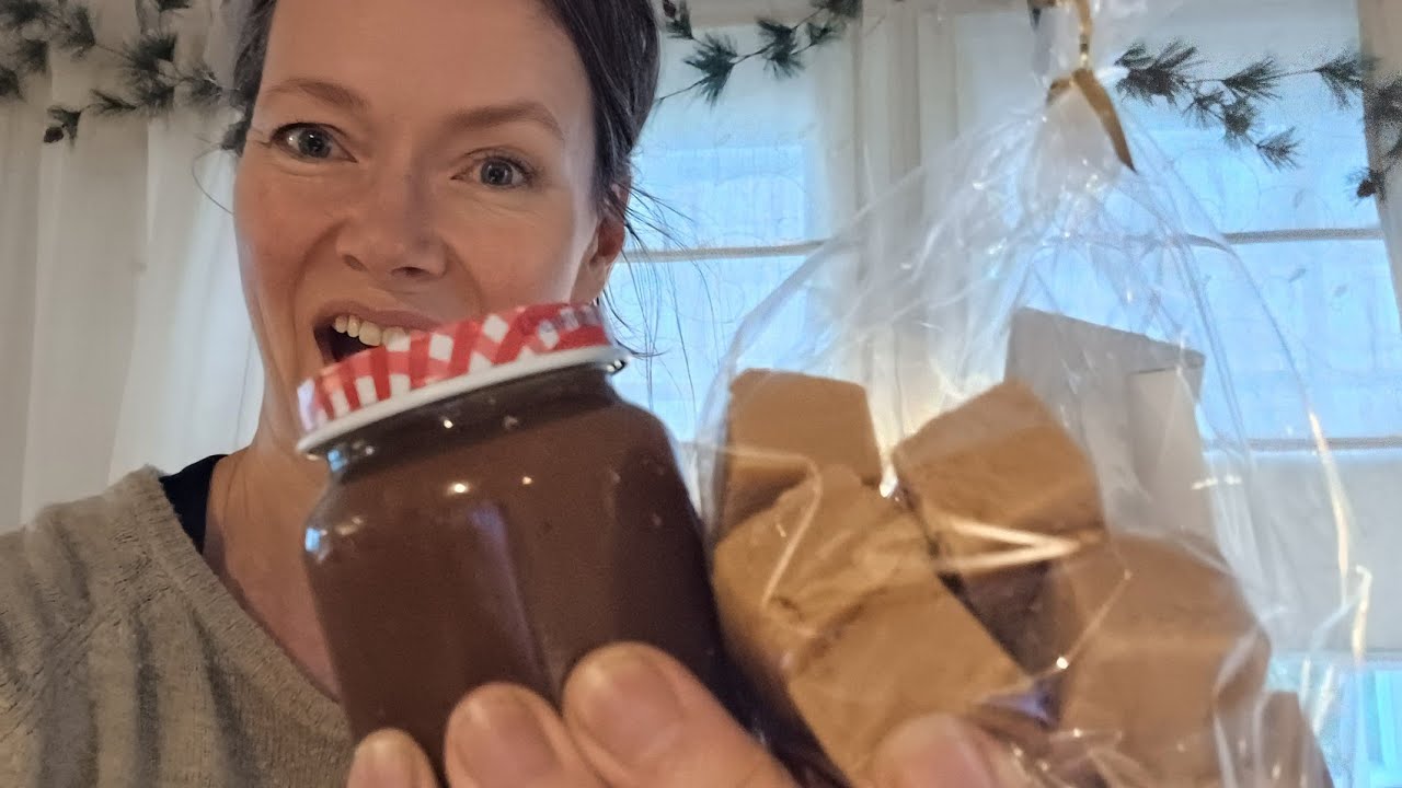 Julgodis på getmjölk 😋 #getmjölk #godis #fudge #cajeta #sött #jul #njut #presenter 