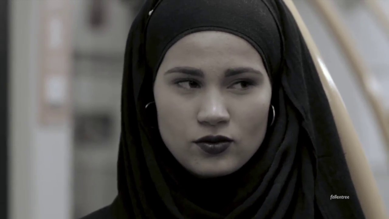 Sana & Yousef // Crowded Places