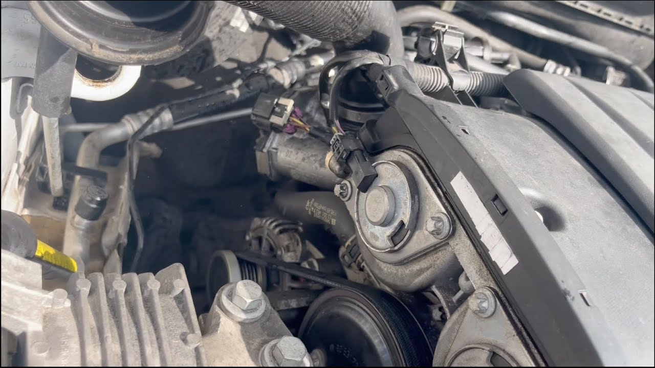 Устранение распространенных утечек жидкостей на автомобиле Vauxhall / Opel Astra J с двигателем 1.4