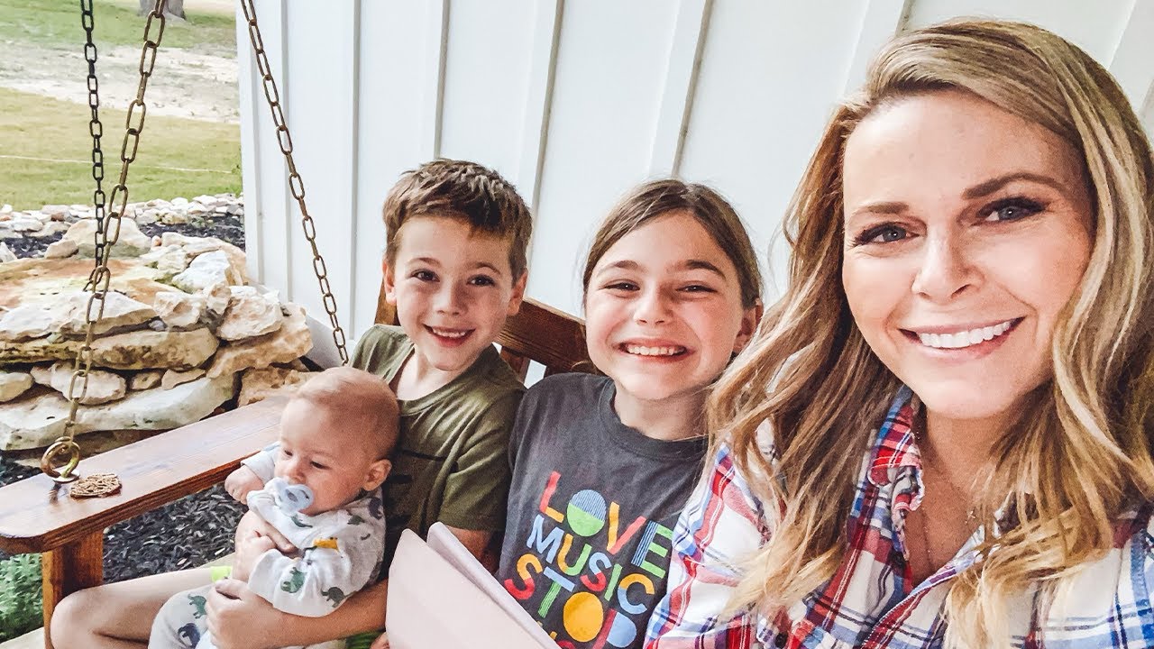 The call of motherhood | Arise with Amber (EP108)
