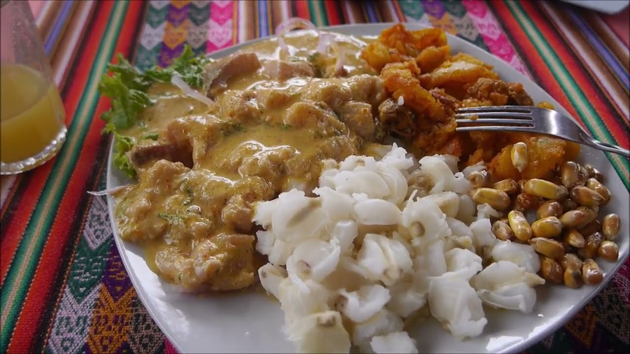 CAJAMARCA Y SU GASTRONOMÍA ❤️ | PROBANDO LA COMIDA CAJAMARQUINA DESDE LA CAPITAL DEL CARNAVAL 🇵🇪