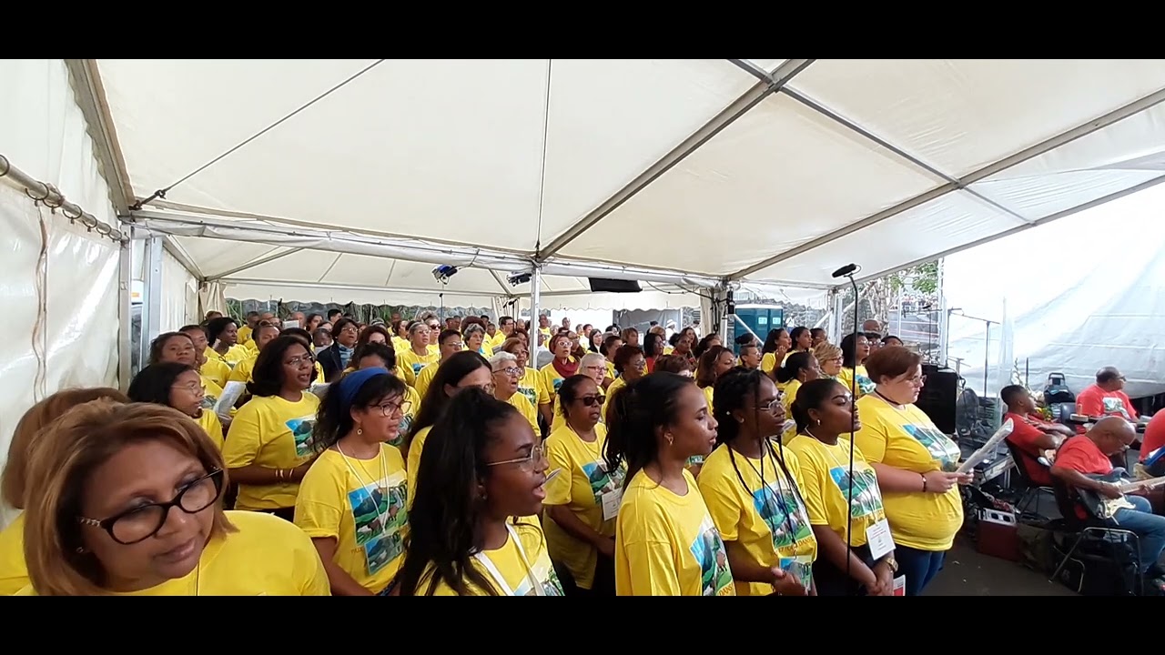 Tu es Saint,Dieu de l'univers