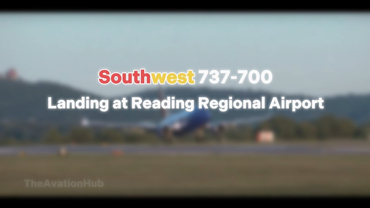 🔴 Rare 737-700 landing at Reading Regional Airport 4K 🔴