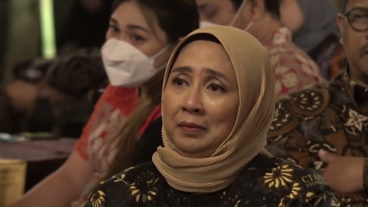 PARA SISWA DAN ALUMNI SMA UNGGULAN CT ARSA FOUNDATION - HUT CT ARSA FOUNDATION KE 17 TAHUN