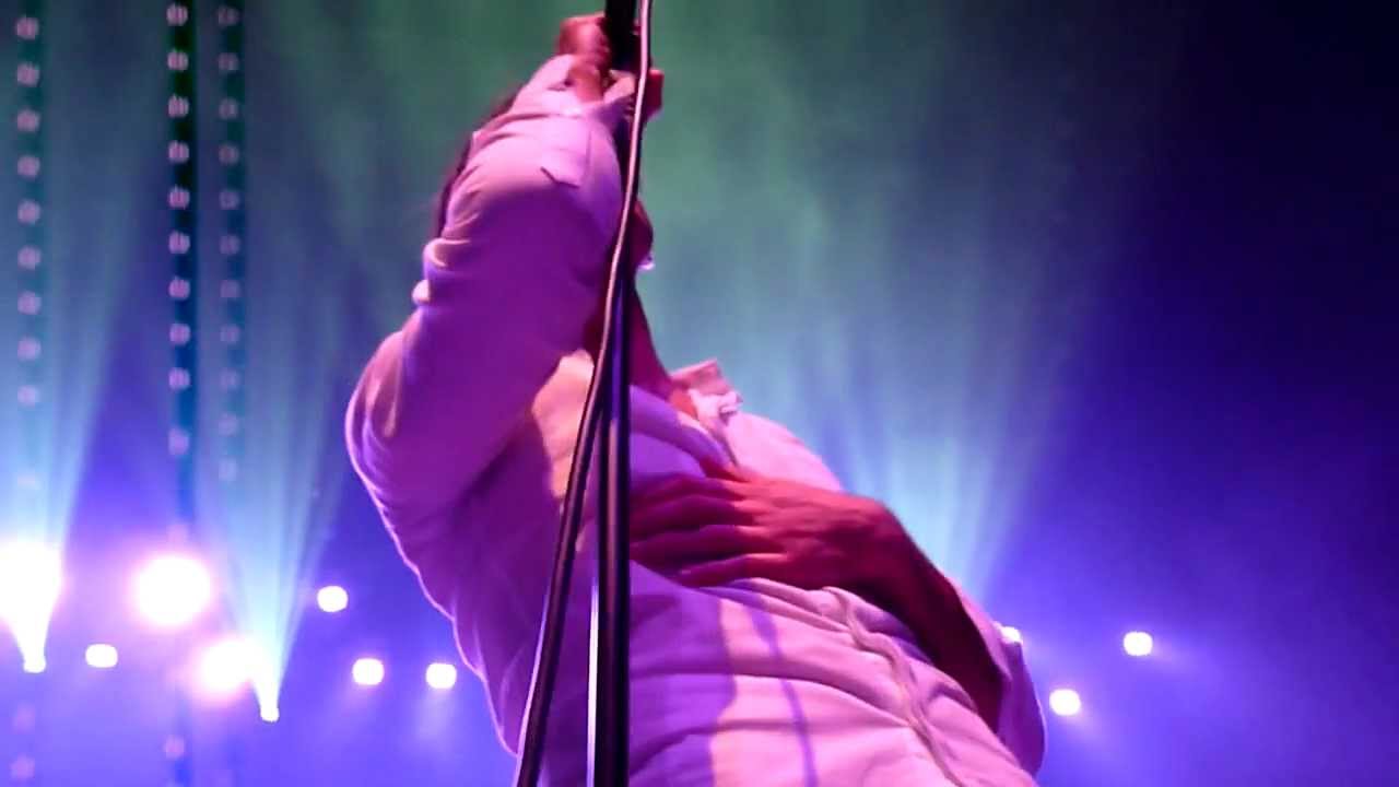 Mika @ Brussels (03-11-2012) Happy Ending