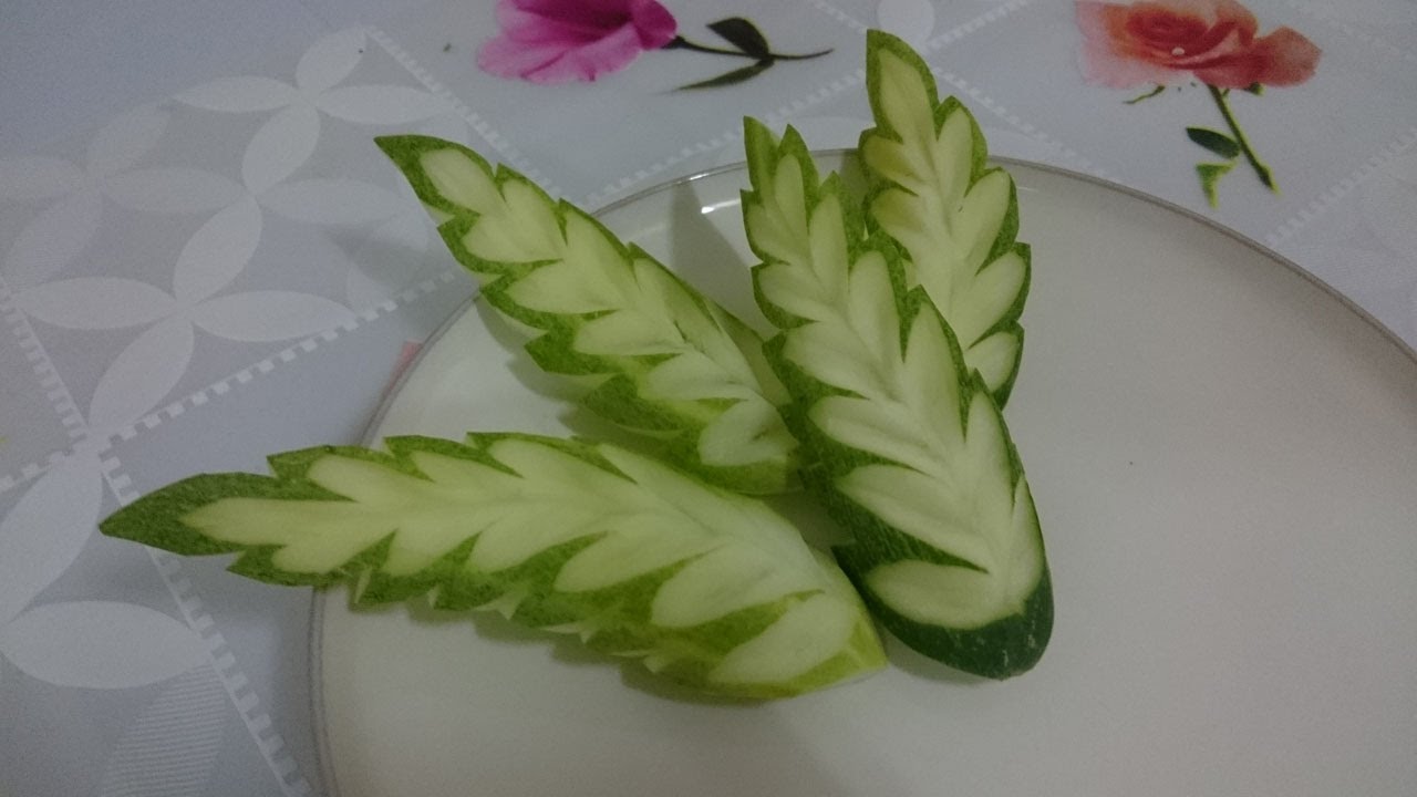 แกะสลักใบไม้จากแตงกวา cucumber carving แกะสลักผักผลไม้พื้นฐาน | Thai carving by Arm