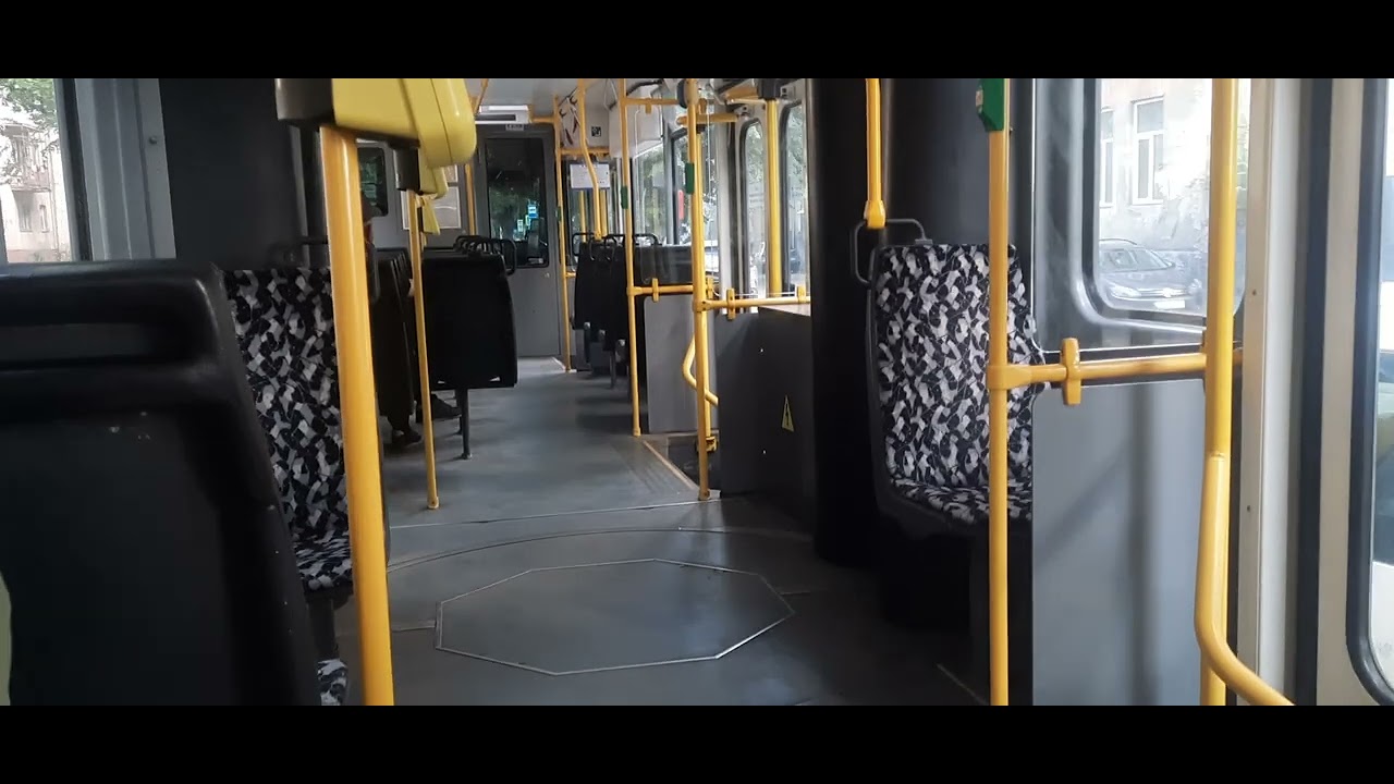 Поїздка в салоні на трамваї Tatra KT4DM 