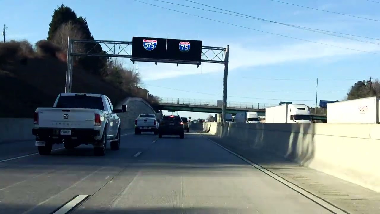 Northwest Expressway (Interstate 75 Exits 258 to 277) northbound (Express Lanes)