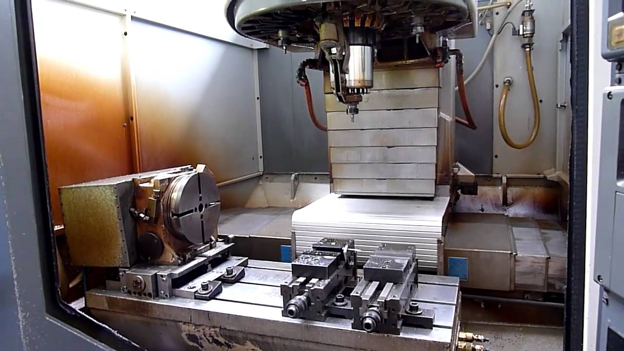 Bearbeitungszentrum-Vertikal CHIRON FZ 18 S Magnum