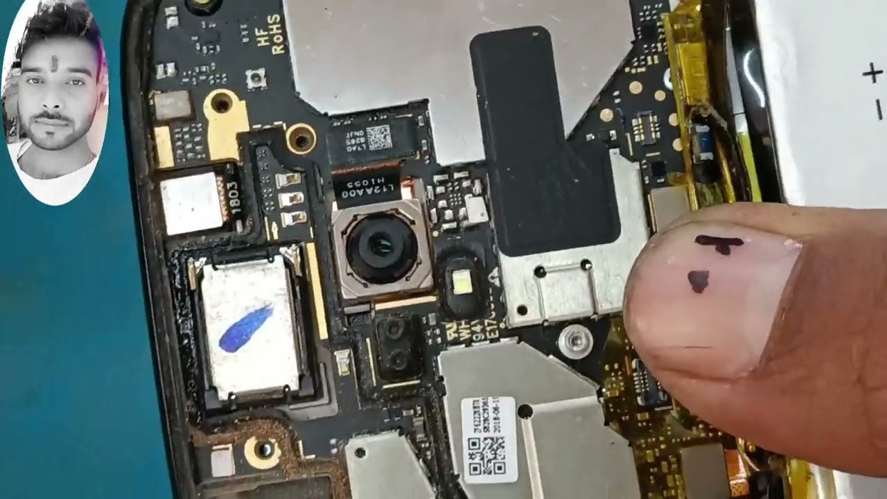 Moto E5 Plus Restart Problem Solution || Not Charging  Battery Voltage Down Repair