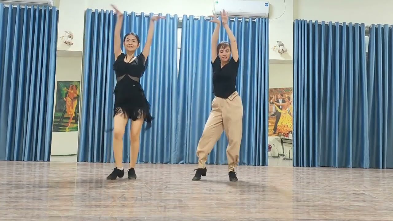Bachata cơ bản - solo to couple - Gặp nhau giữa rừng mơ - Vũ Điệu Xanh