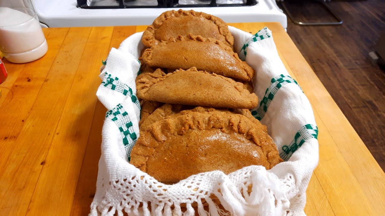 Empanadas de calabaza con harina integral dulce, panela y canela