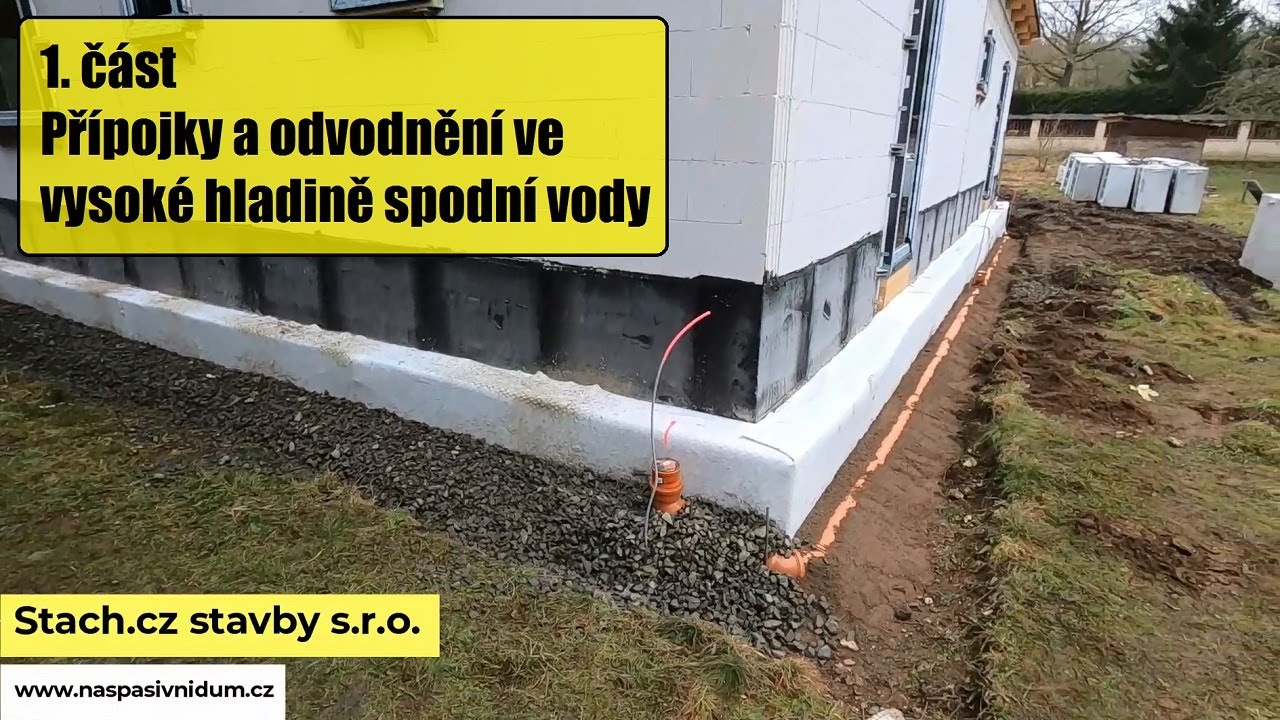 1.část / Dešťová kanalizace, připojení vody a elektro