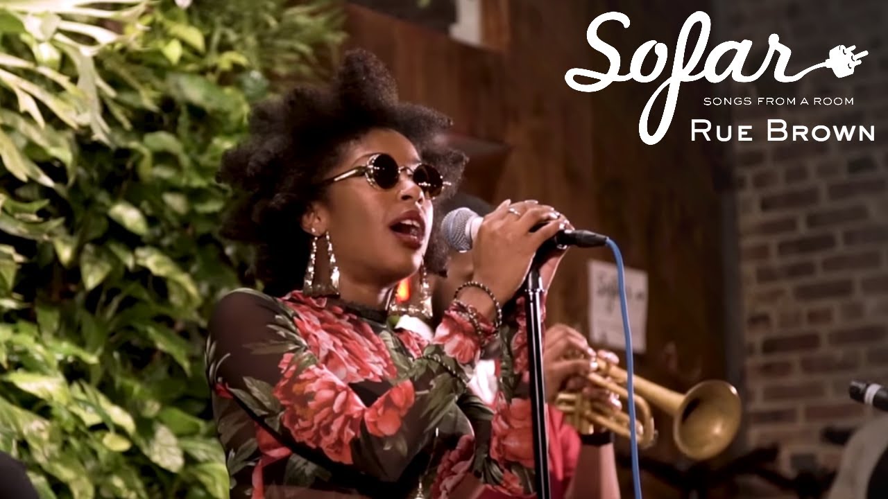 Rue Brown - Sugar Baby/Make Me Smile | Sofar NYC