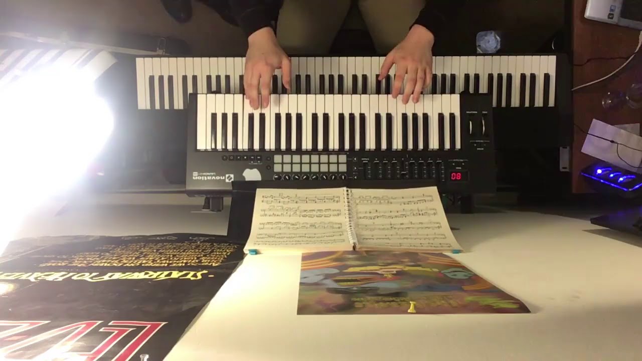 Genesis - Colony of Slippermen - The Raven Keyboard Solo