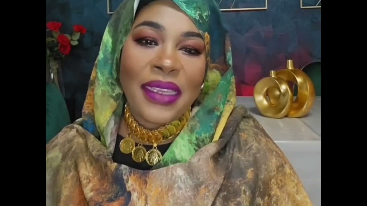 خلي حاجاتك في العربية ..(بنات..الداخلية)