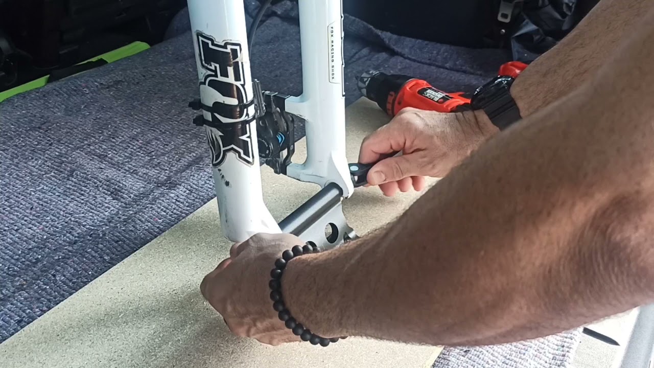 Transporta la bici en tu coche - SENCILLO Y BARATO