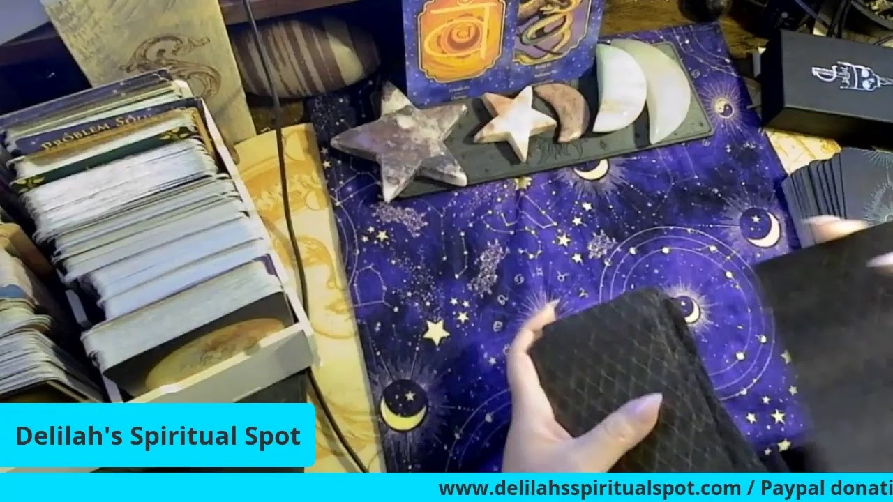 live unboxing, chat and cards #Moneydraw